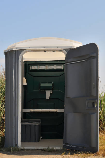 Porta potty delivery and setup in Glen Gardner, NJ